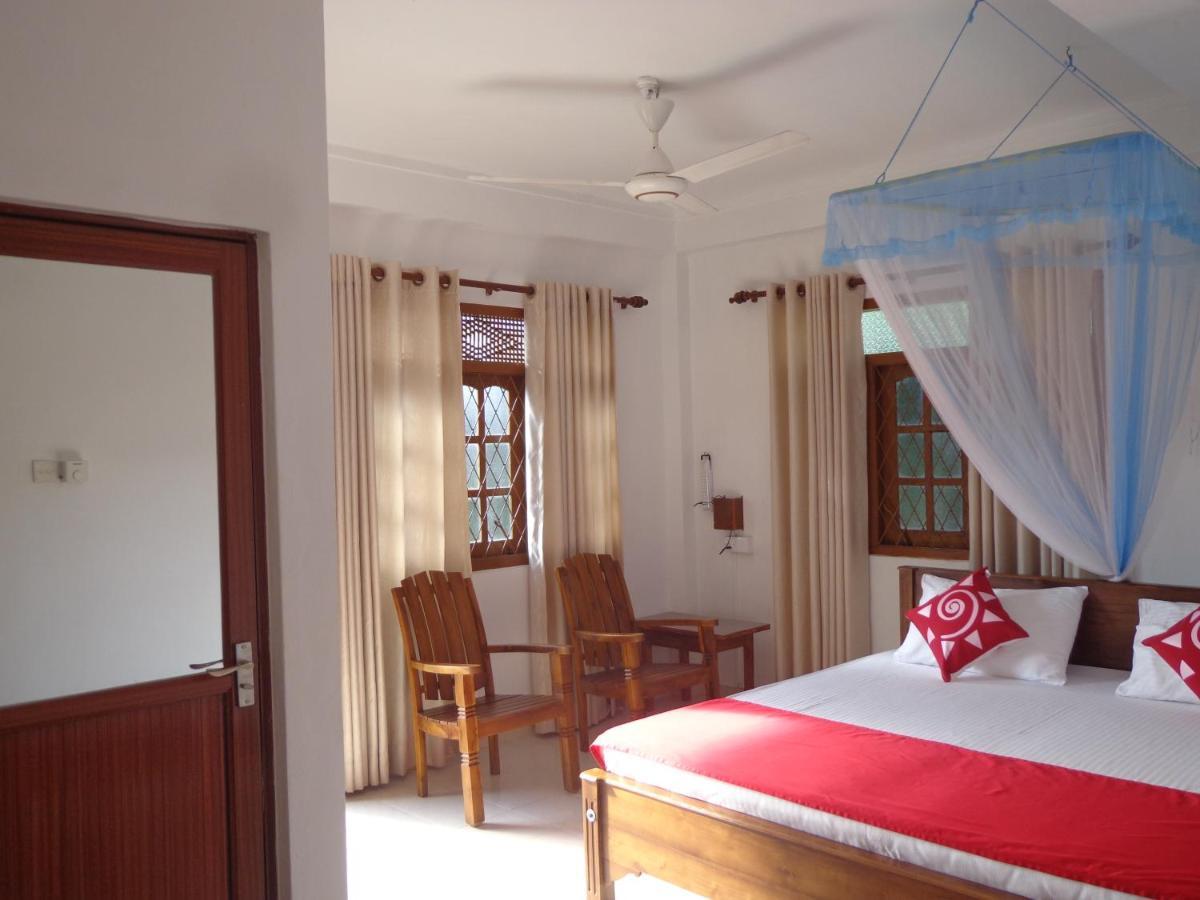 Nisha Homestay Inn Peradeniya Eksteriør billede