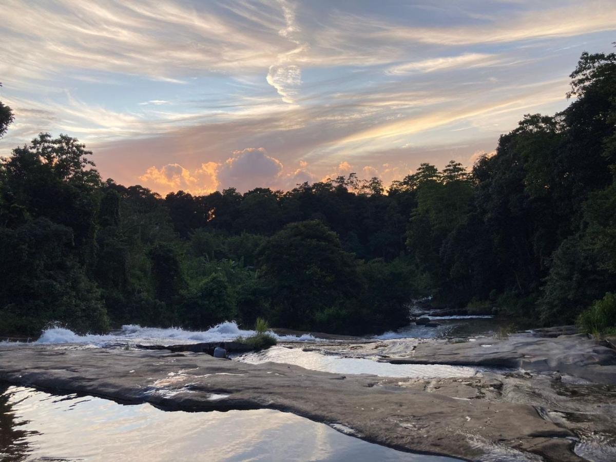 Nisha Homestay Inn Peradeniya Eksteriør billede
